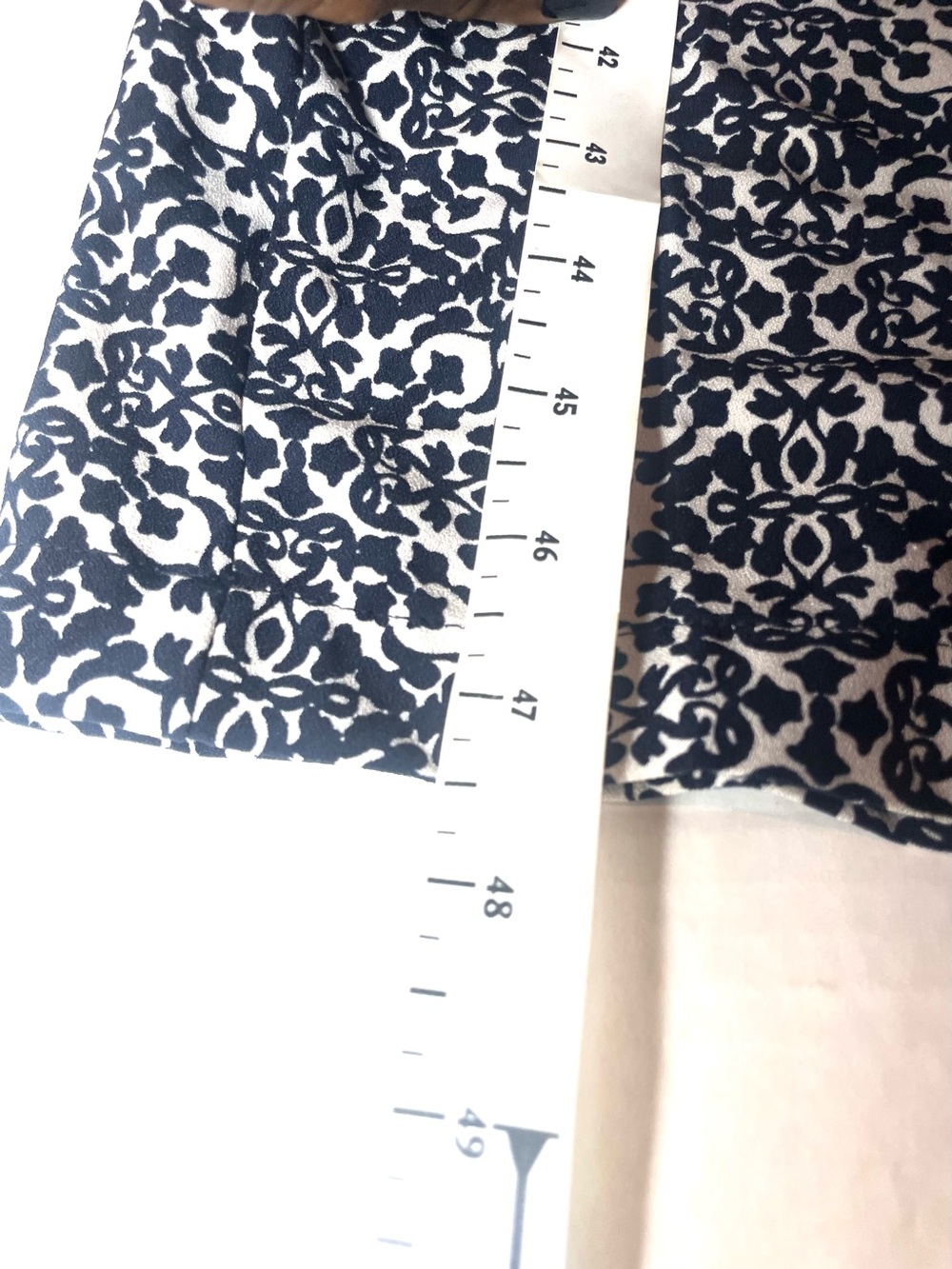 Cato Woman Blue & Cream Print Wide Leg Romper Jumpsuit Buckle Accent Plus Sz 24W - Picture 7 of 13